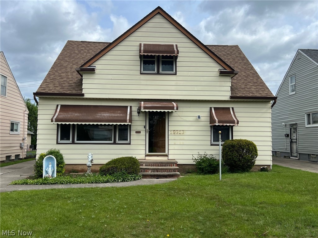 19313 Longview Avenue Maple Heights OH 44137