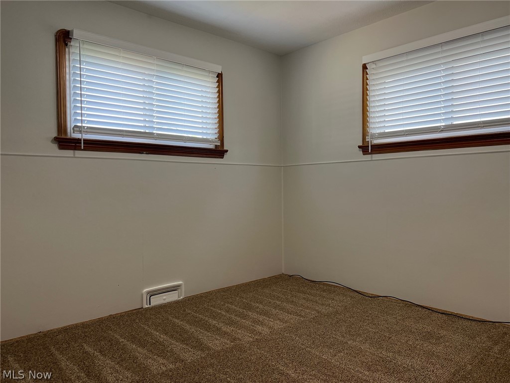 19313 Longview Avenue Maple Heights OH 44137