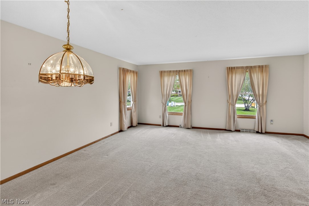 1338 Sharonbrook Drive Twinsburg OH 44087