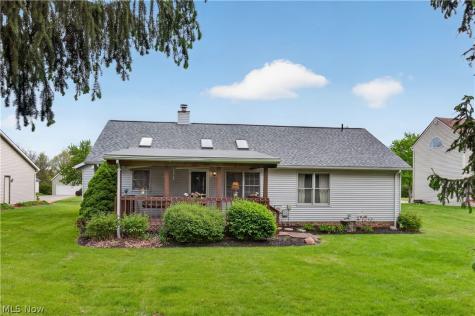 1338 Sharonbrook Drive Twinsburg OH 44087