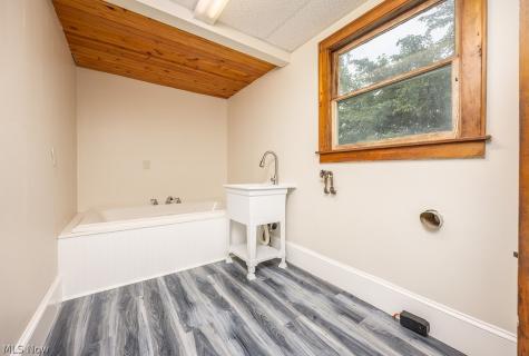 426 6th Street Marietta OH 45750