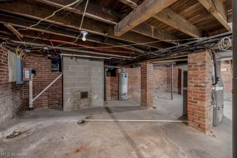 426 6th Street Marietta OH 45750
