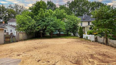 426 6th Street Marietta OH 45750