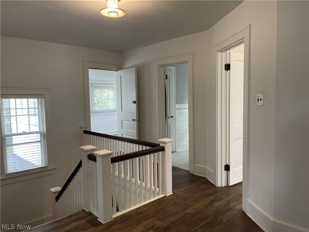 1479 Thornapple Avenue Akron OH 44301