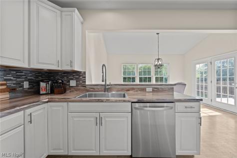 10359 Fox Hollow Circle Twinsburg OH 44087