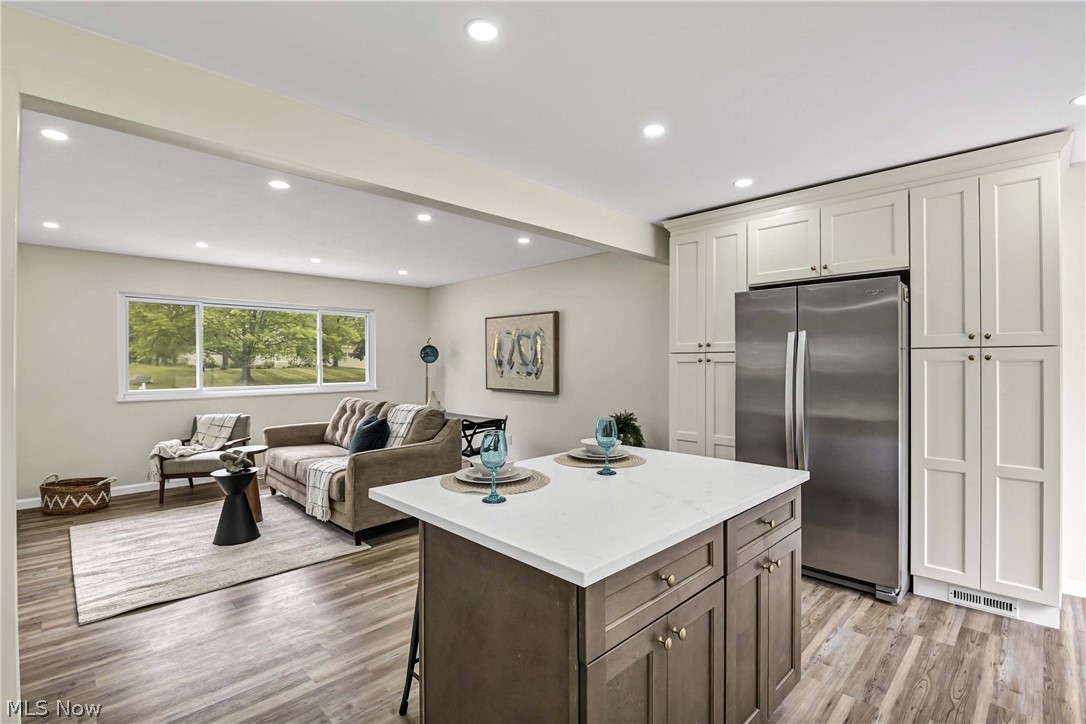 13366 Richards Drive Strongsville OH 44149
