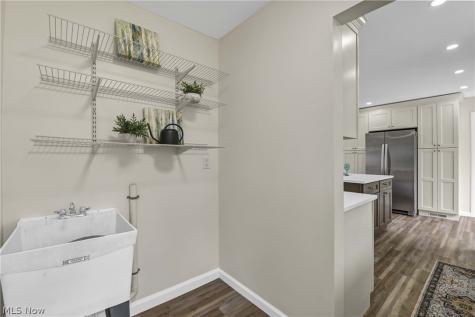 13366 Richards Drive Strongsville OH 44149