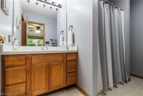 1885 Faye Road Akron OH 44306