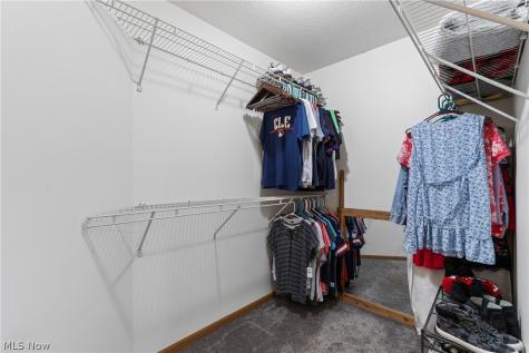 1885 Faye Road Akron OH 44306