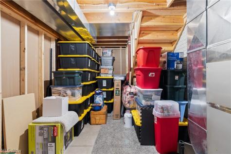 1885 Faye Road Akron OH 44306