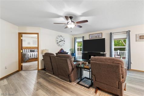 1885 Faye Road Akron OH 44306