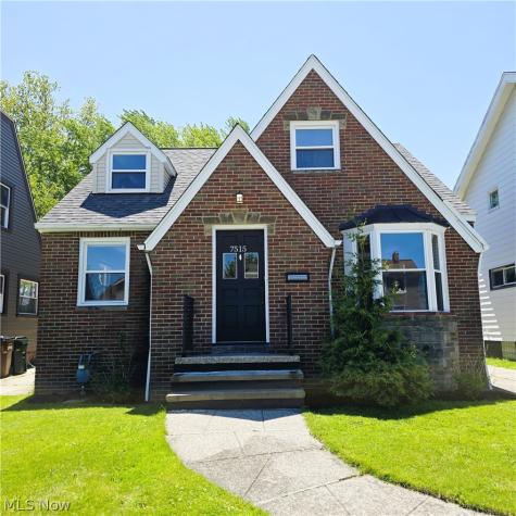 7515 Ridgefield Avenue Parma OH 44129