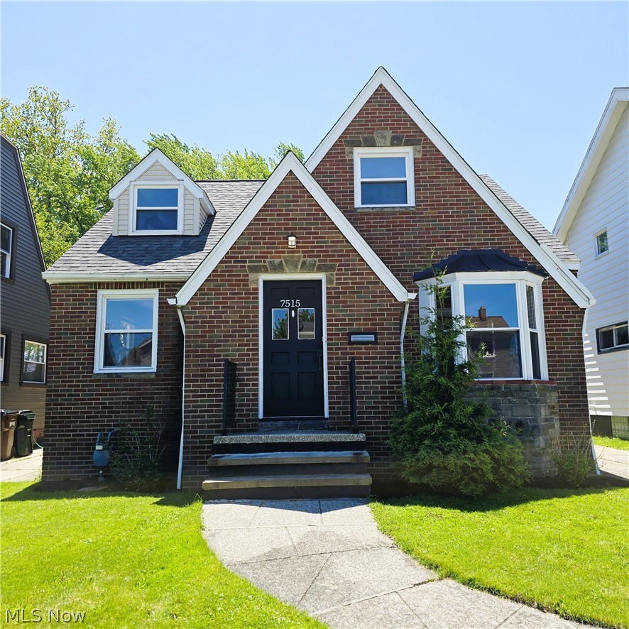 7515 Ridgefield Avenue Parma OH 44129