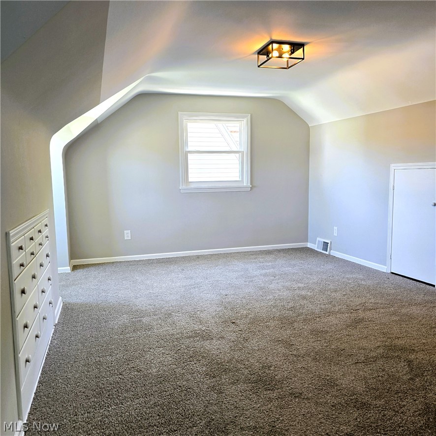 7515 Ridgefield Avenue Parma OH 44129