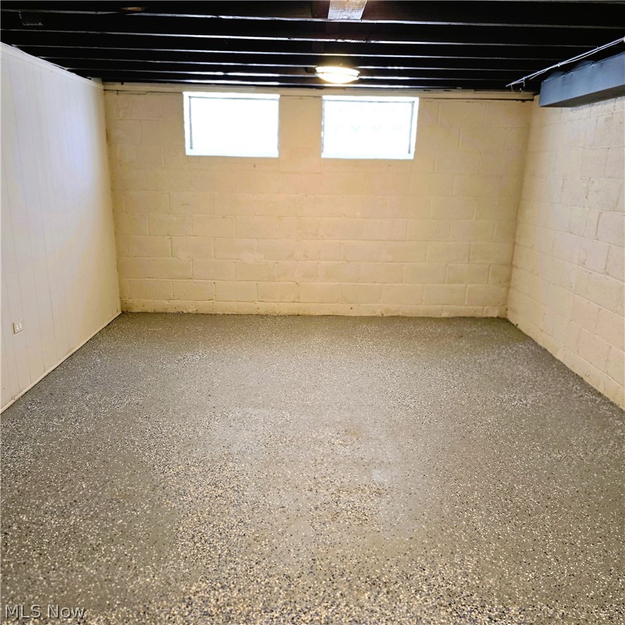 7515 Ridgefield Avenue Parma OH 44129