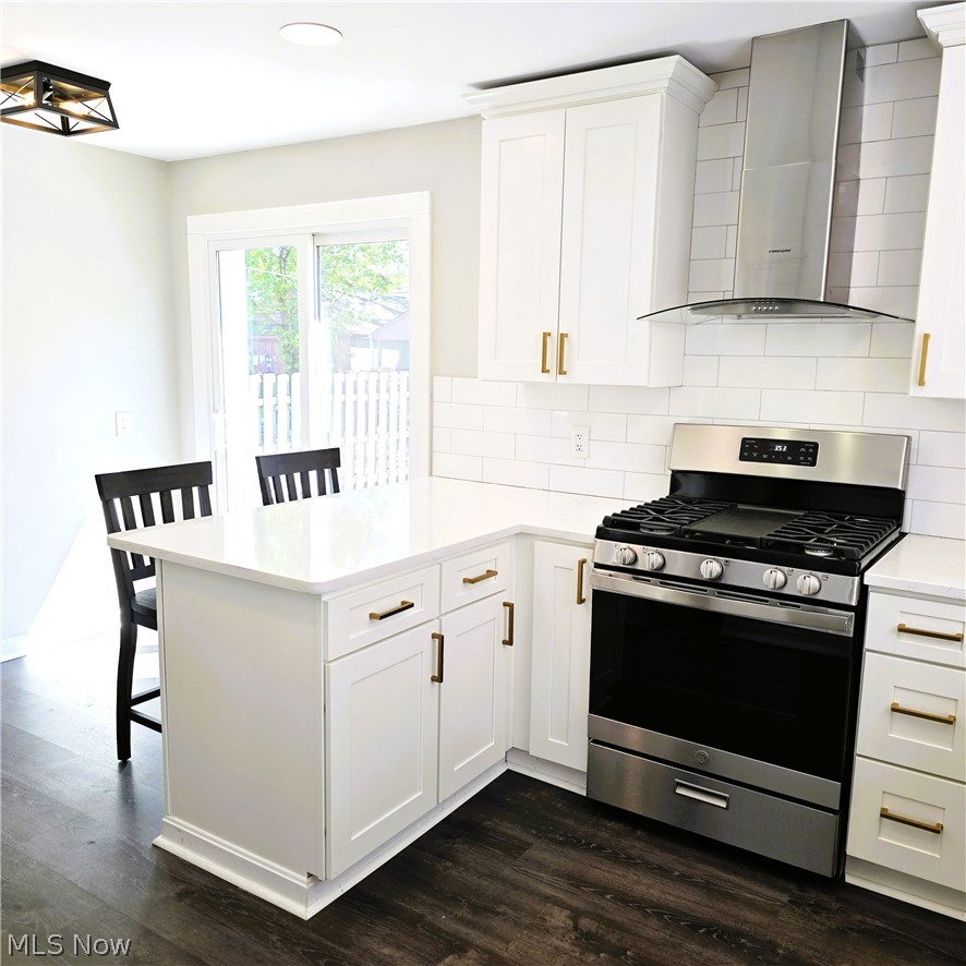 7515 Ridgefield Avenue Parma OH 44129