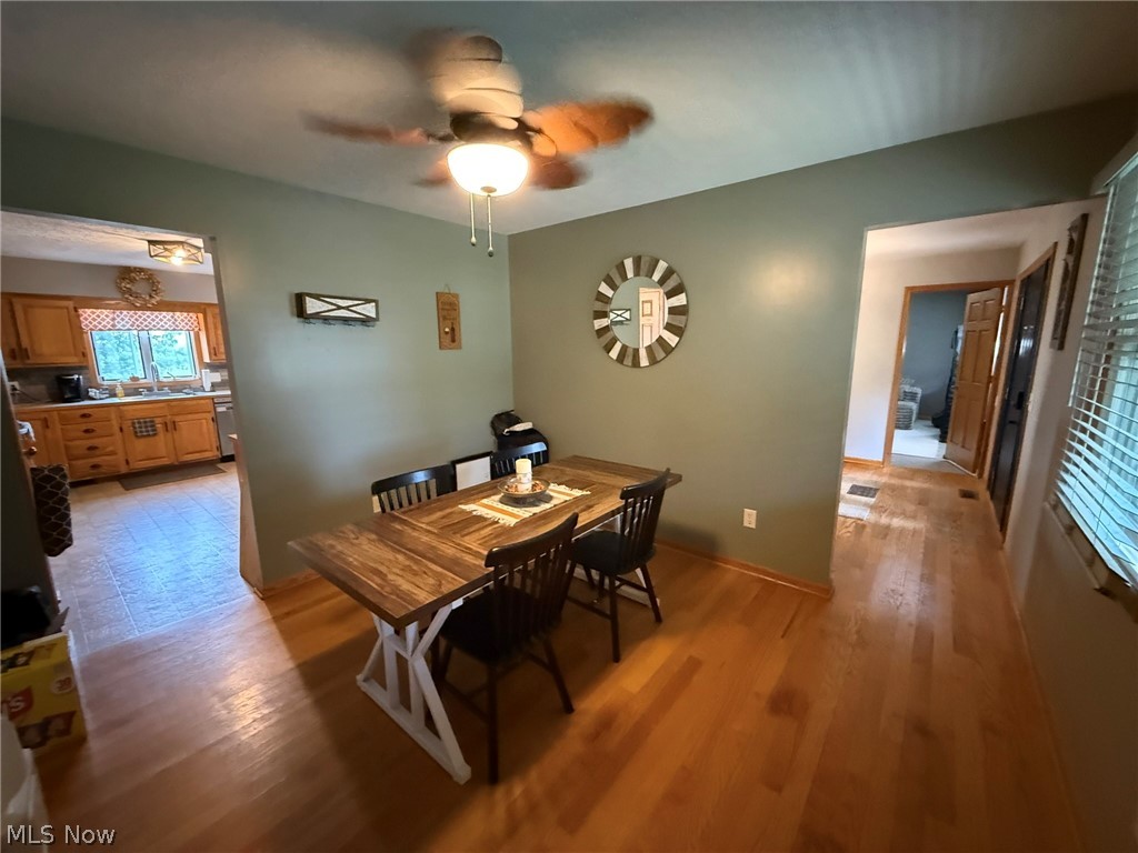 10274 Laurens Drive NE Bolivar OH 44612