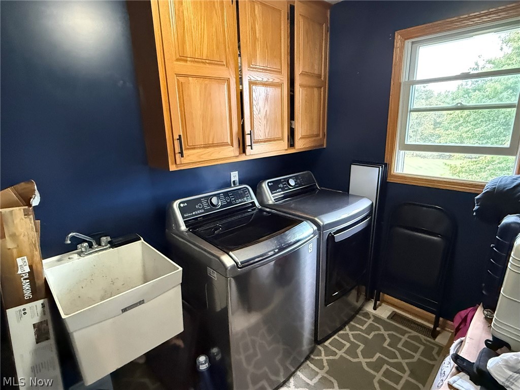 10274 Laurens Drive NE Bolivar OH 44612