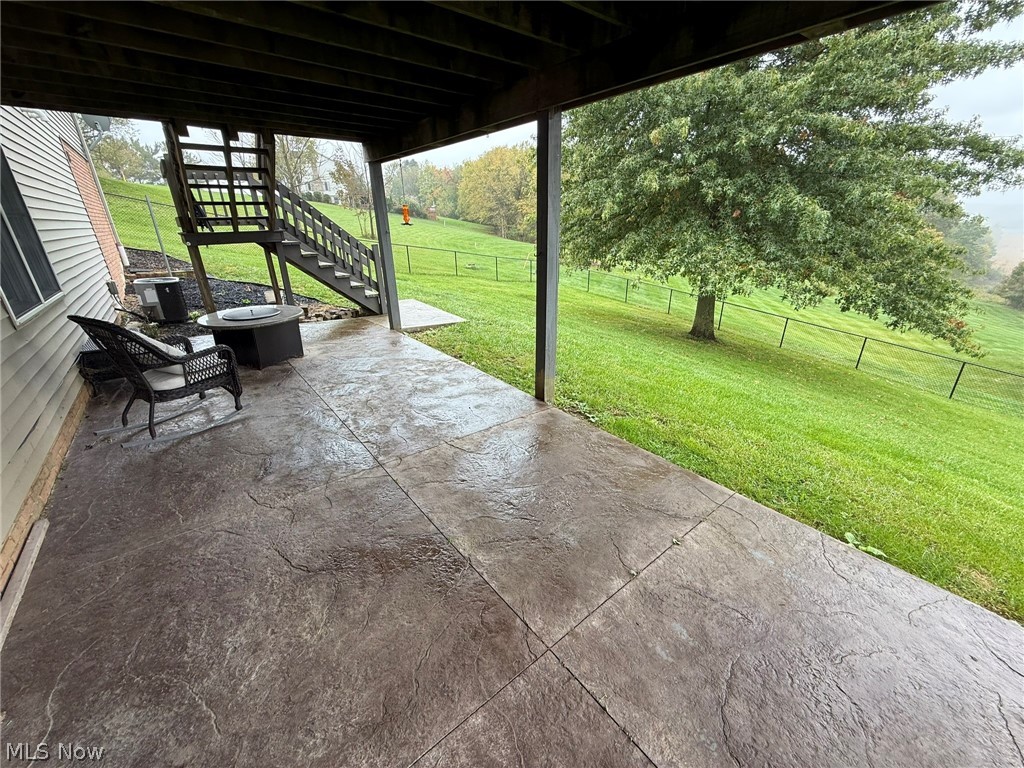 10274 Laurens Drive NE Bolivar OH 44612