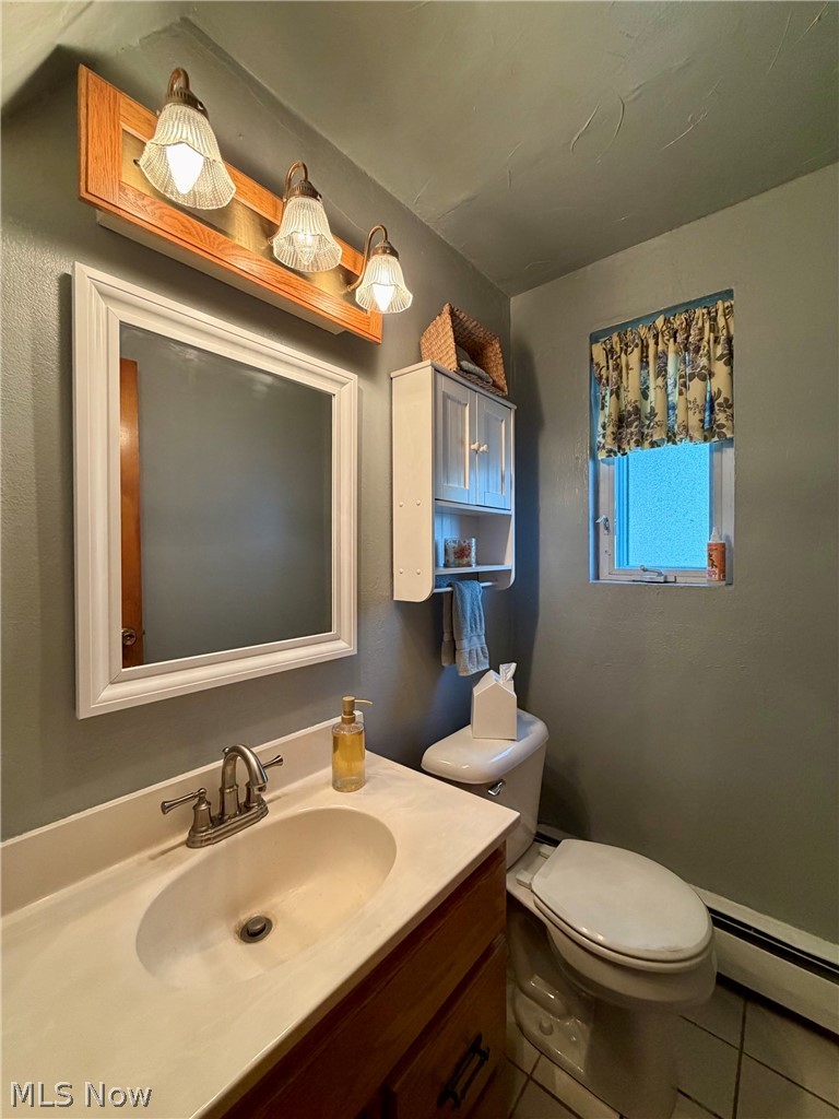 15794 Mayfield Road Huntsburg OH 44046
