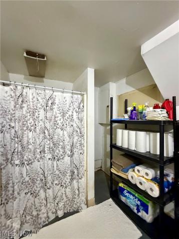 15794 Mayfield Road Huntsburg OH 44046