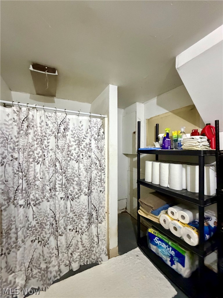 15794 Mayfield Road Huntsburg OH 44046