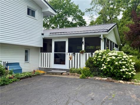 15794 Mayfield Road Huntsburg OH 44046