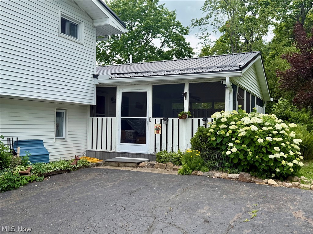 15794 Mayfield Road Huntsburg OH 44046