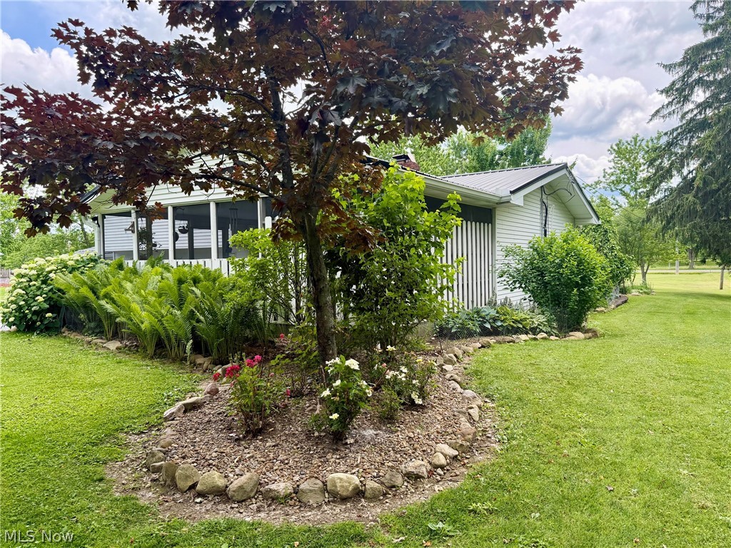 15794 Mayfield Road Huntsburg OH 44046