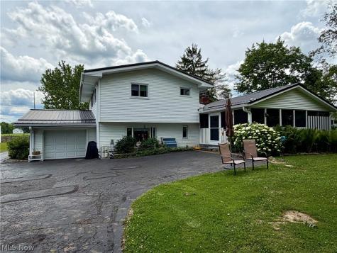 15794 Mayfield Road Huntsburg OH 44046