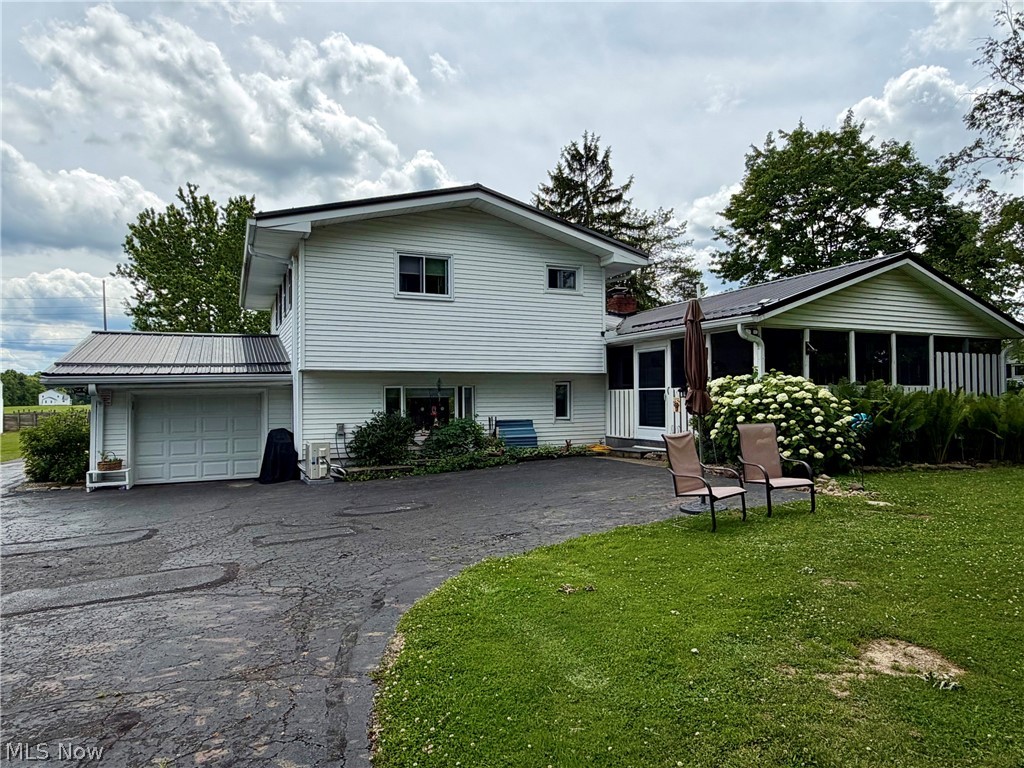 15794 Mayfield Road Huntsburg OH 44046