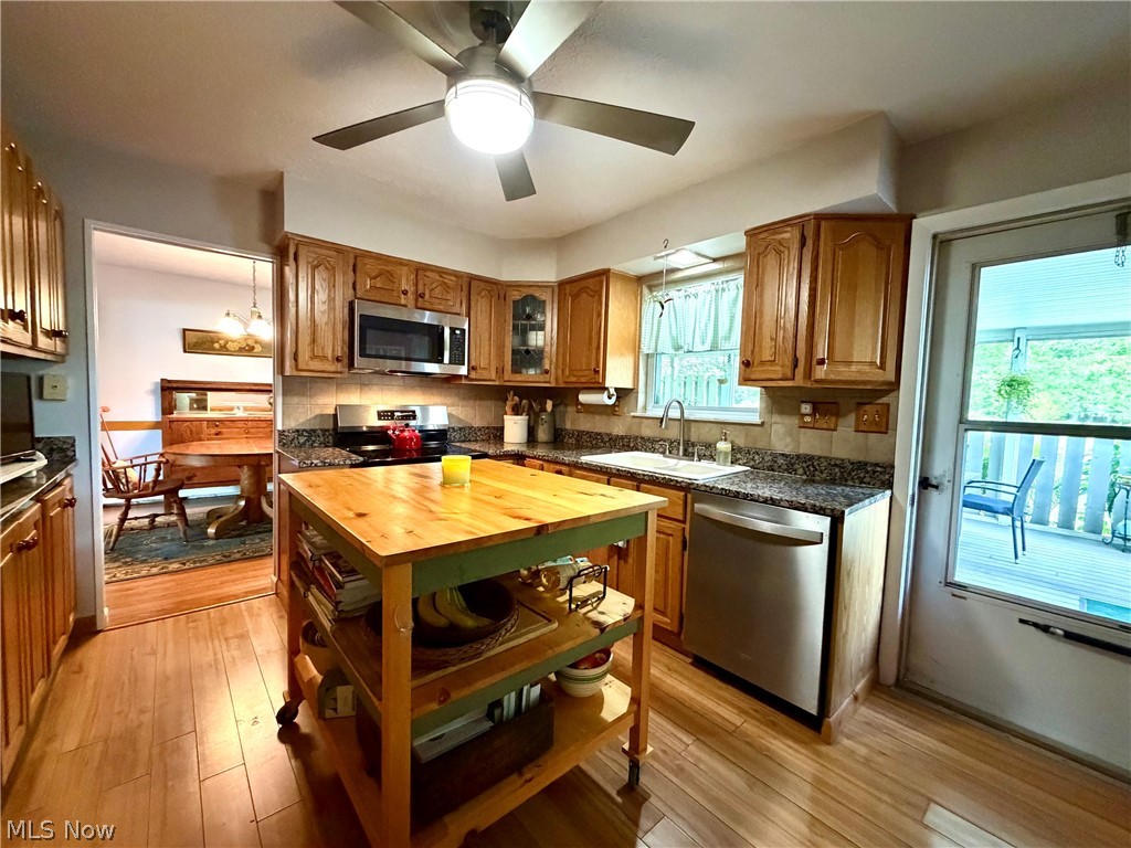 15794 Mayfield Road Huntsburg OH 44046