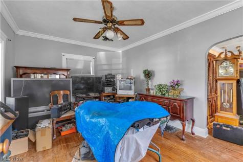 3157 W 44th Street Cleveland OH 44109