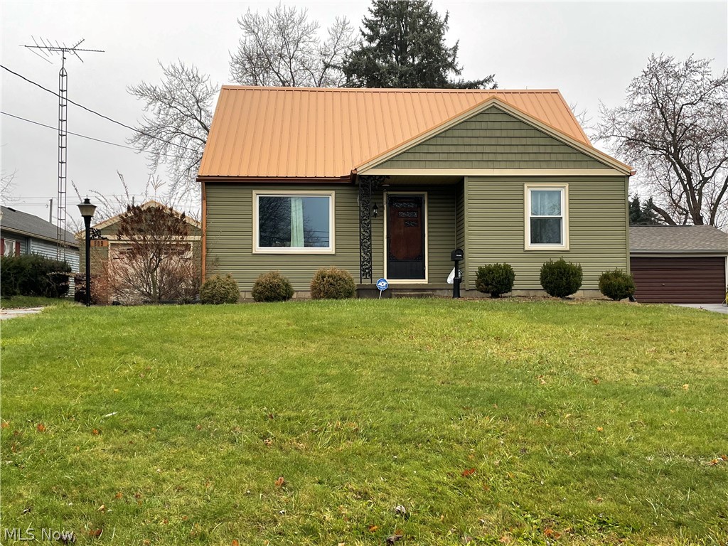 809 Lakeview Avenue NW Canton OH 44708