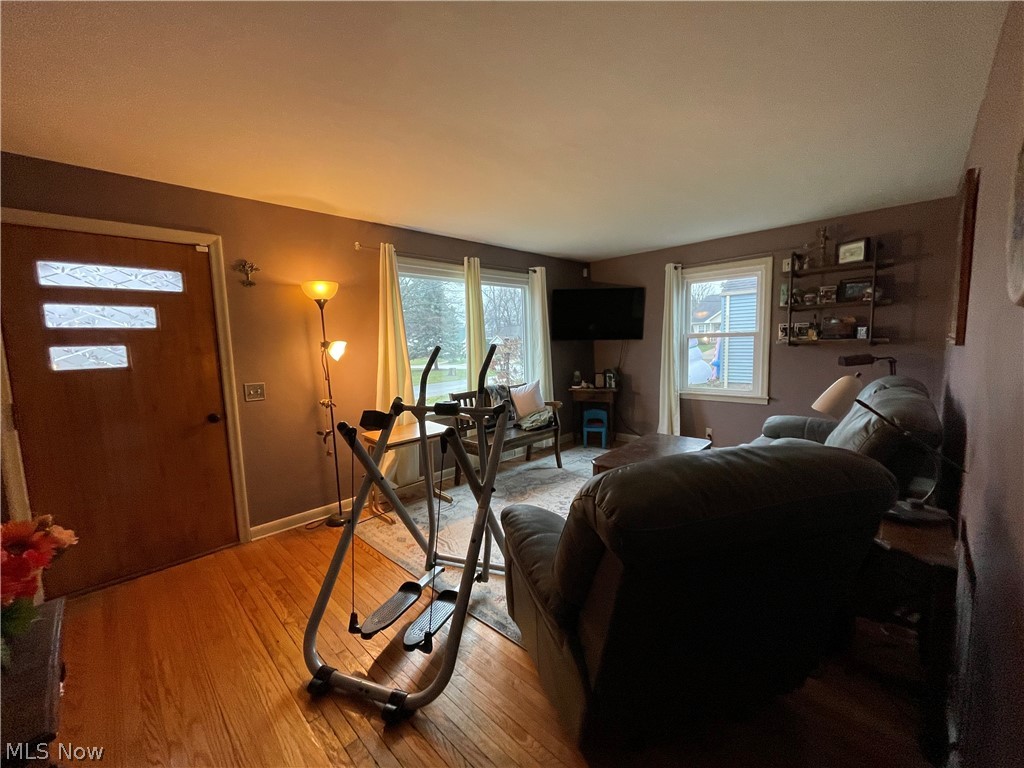 809 Lakeview Avenue NW Canton OH 44708