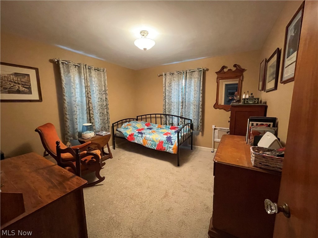 809 Lakeview Avenue NW Canton OH 44708
