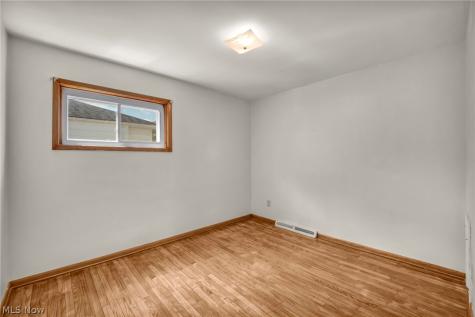2700 Hilltop Drive Parma OH 44134