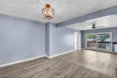 2700 Hilltop Drive Parma OH 44134