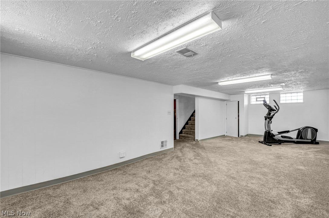 2700 Hilltop Drive Parma OH 44134