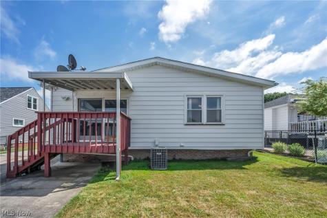 2700 Hilltop Drive Parma OH 44134