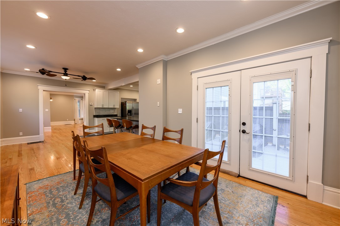 1424 Elmwood Avenue Lakewood OH 44107