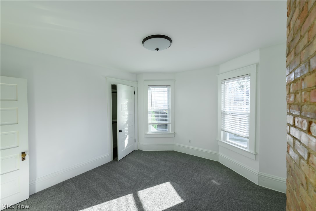 1424 Elmwood Avenue Lakewood OH 44107