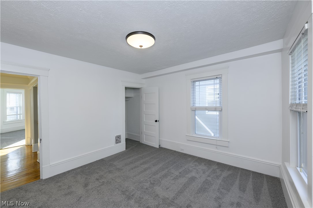 1424 Elmwood Avenue Lakewood OH 44107