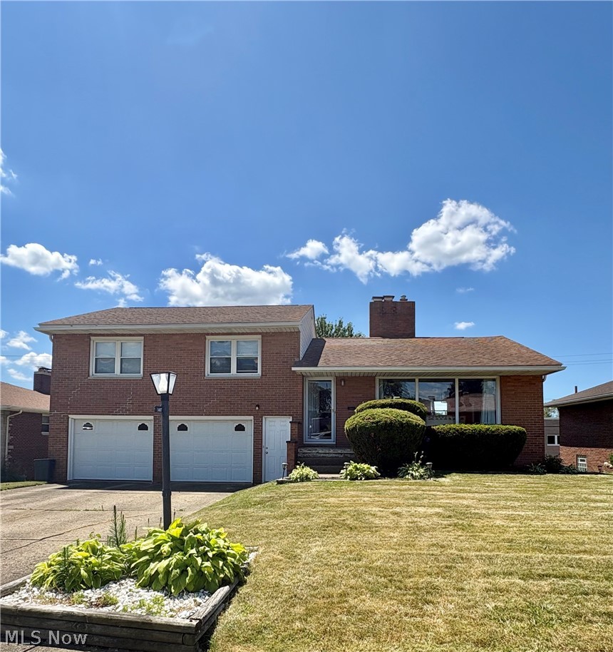 1407 W Valentine Circle NW Canton OH 44708