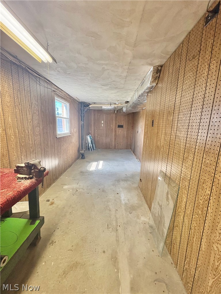 1407 W Valentine Circle NW Canton OH 44708