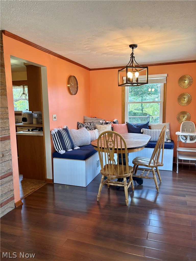 1407 Valentine Circle NW Canton OH 44708