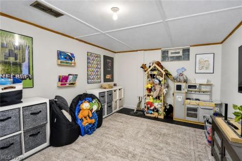 757 North Avenue Painesville OH 44077