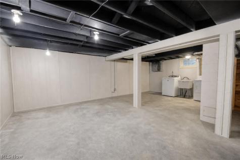 757 North Avenue Painesville OH 44077