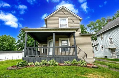 2221 9th Street SW Akron OH 44314