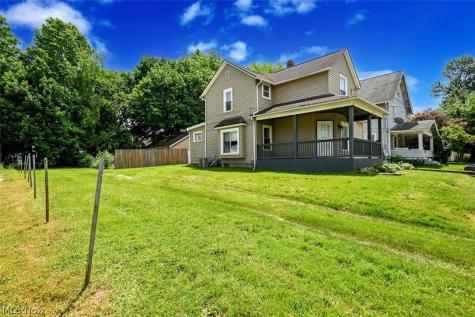2221 9th Street SW Akron OH 44314
